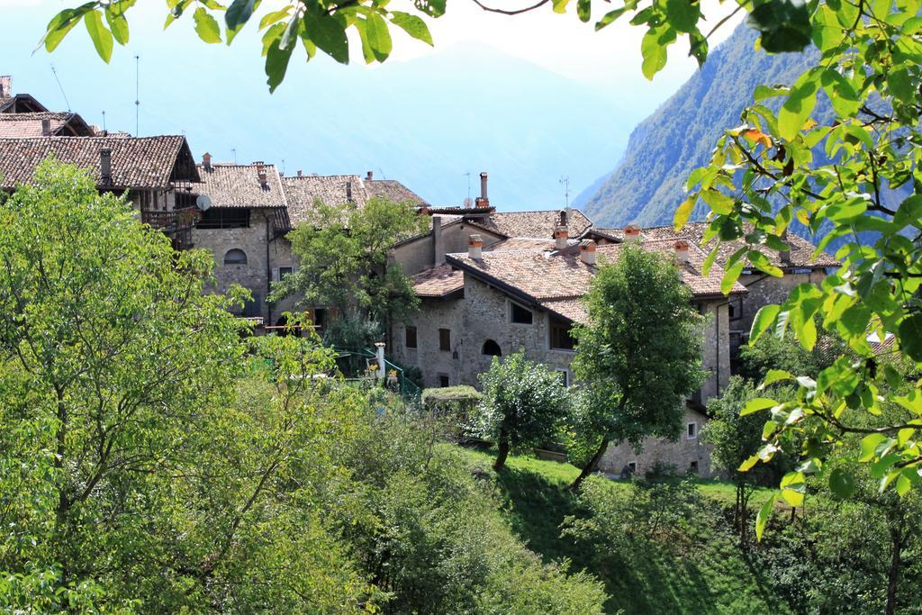 La Piazzetta Di Canale B&B Tenno Eksteriør bilde